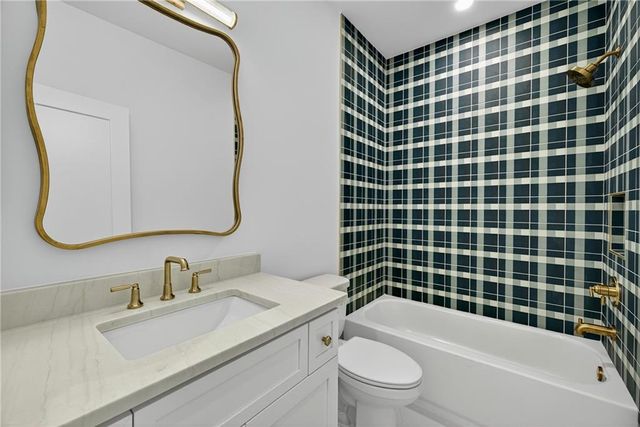 991 Courtenay Drive NE, Atlanta, GA 30306