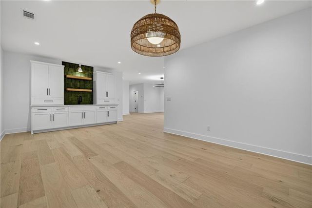 991 Courtenay Drive NE, Atlanta, GA 30306