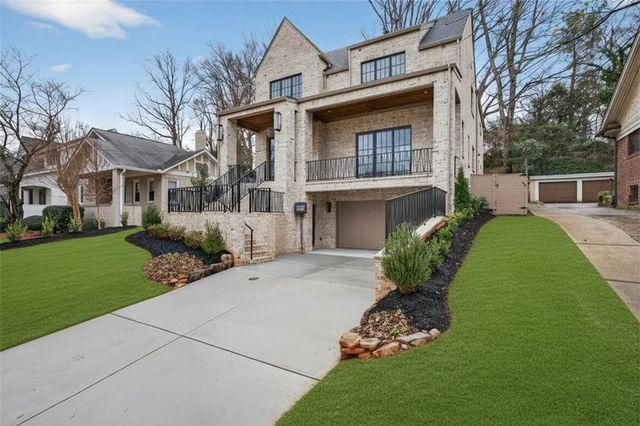 991 Courtenay Drive NE, Atlanta, GA 30306