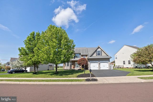 2943 SANTA MARIA DR, Gilbertsville, PA 19525