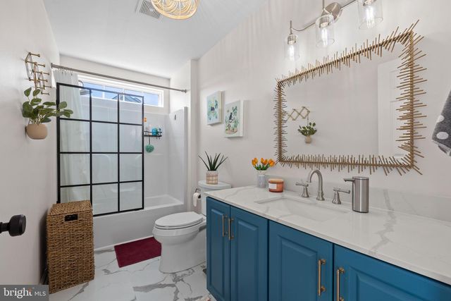 2943 SANTA MARIA DR, Gilbertsville, PA 19525