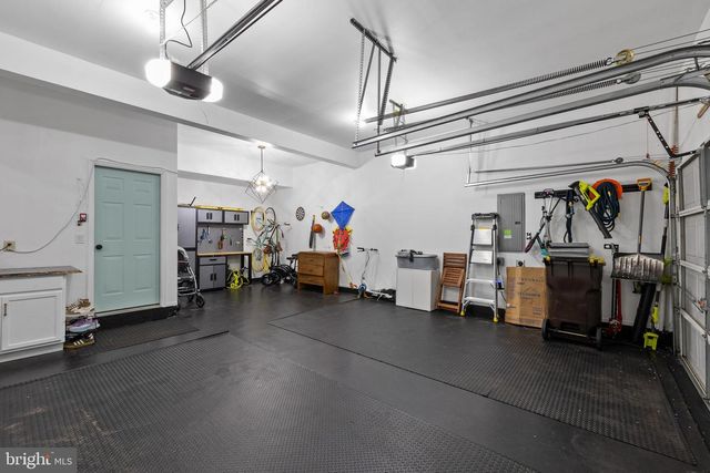 2943 SANTA MARIA DR, Gilbertsville, PA 19525