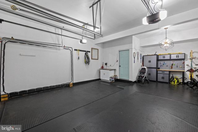 2943 SANTA MARIA DR, Gilbertsville, PA 19525