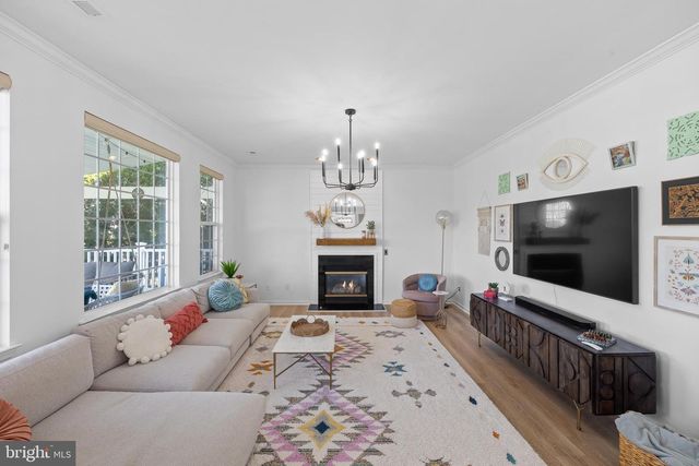 2943 SANTA MARIA DR, Gilbertsville, PA 19525