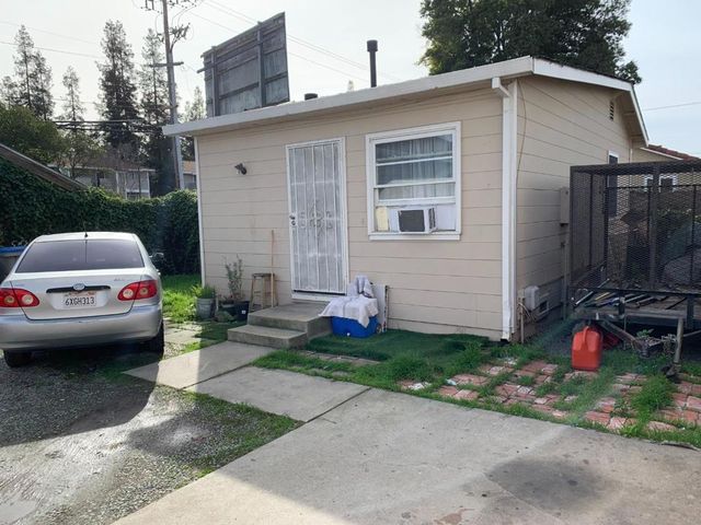 1397 Vine Street, San Jose, CA 95110
