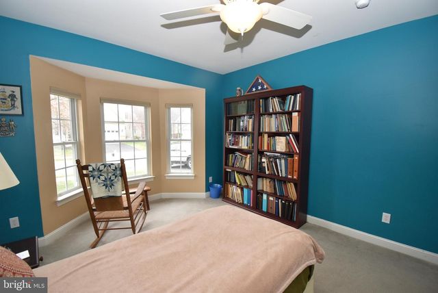 55 DEVALINDER DR, Newark, DE 19702