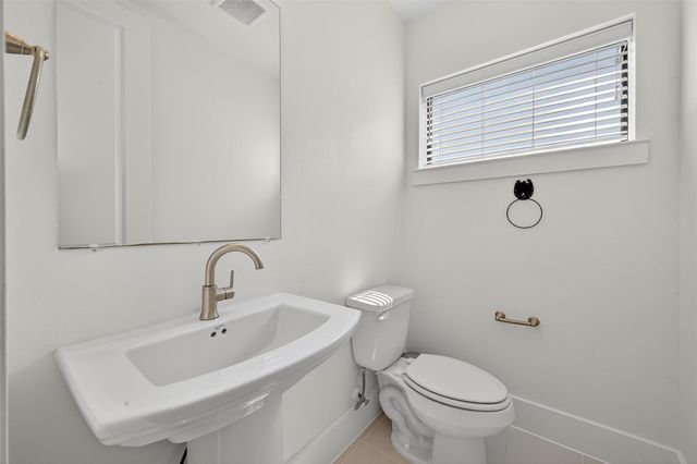 2401 Crawford Street C3D, Houston, TX 77004