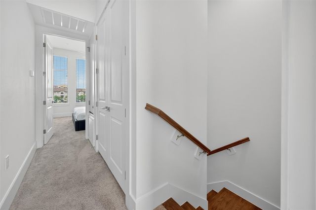 2401 Crawford Street C3D, Houston, TX 77004