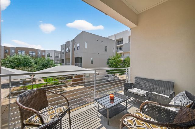 2401 Crawford Street C3D, Houston, TX 77004