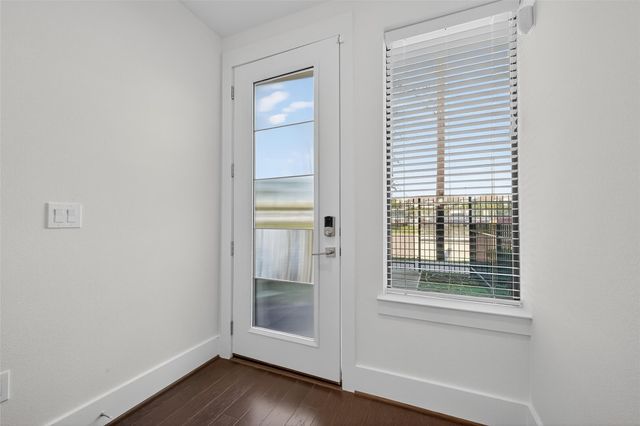 2401 Crawford Street C3D, Houston, TX 77004