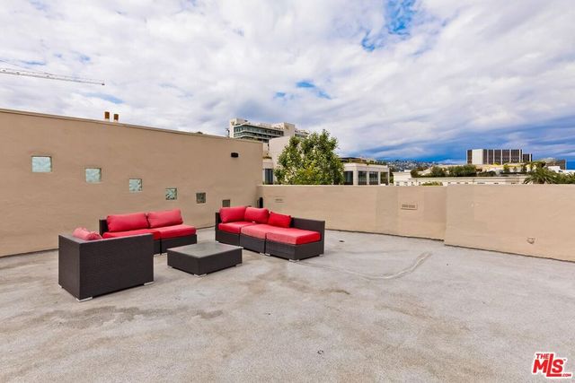 9921 Durant Drive 2, Beverly Hills, CA 90212