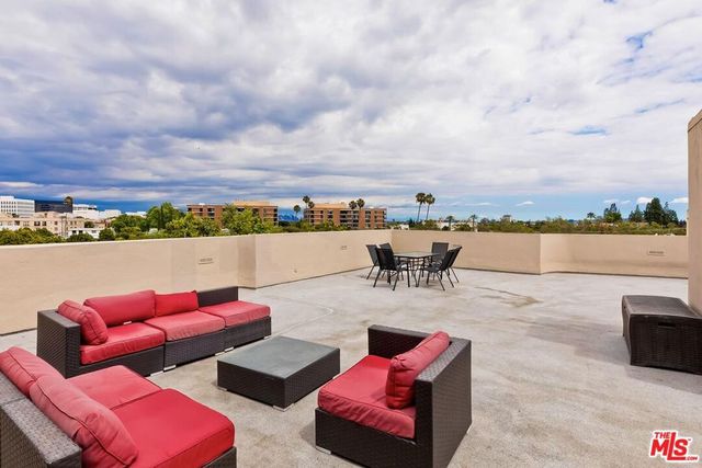9921 Durant Drive 2, Beverly Hills, CA 90212