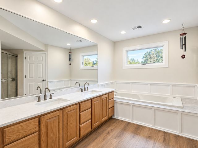 13630 S Chippewa Trail, Homer Glen, IL 60491