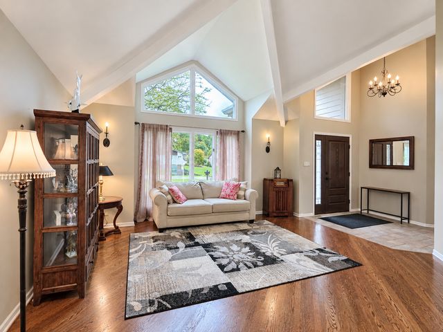 13630 S Chippewa Trail, Homer Glen, IL 60491