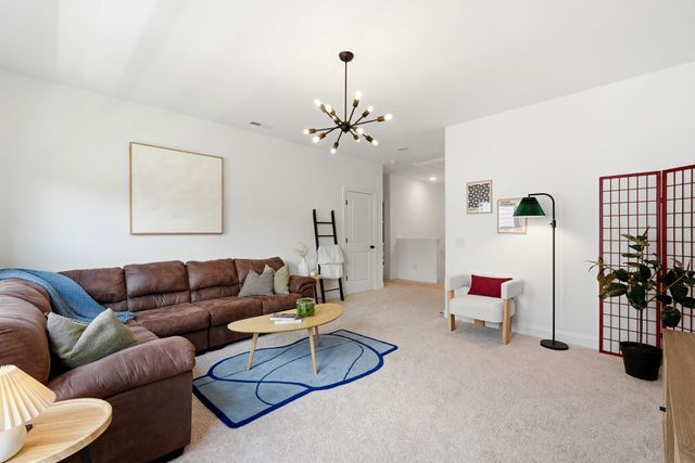 1089 Callaway Dr, Lebanon, TN 37087