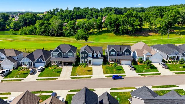 1089 Callaway Dr, Lebanon, TN 37087