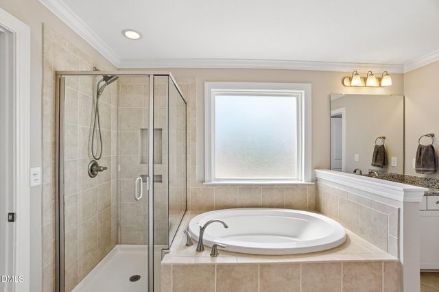 257 Pointe Park Circle, Holly Springs, NC 27540