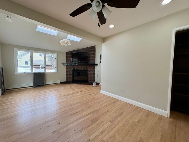 1318 Salem St SF, Malden, MA 02148