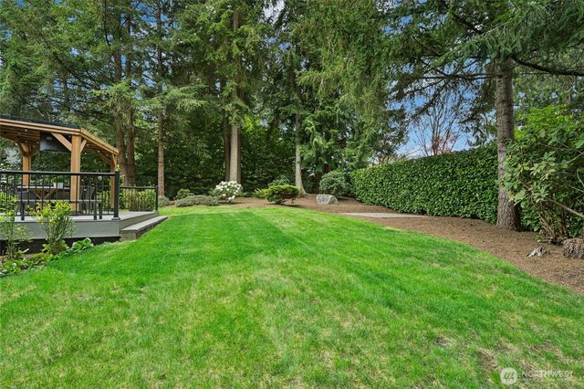 12837 197th Place NE, Woodinville, WA 98077