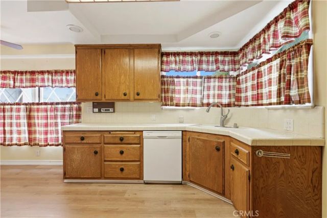 18122 Romelle, Santa Ana, CA 92705