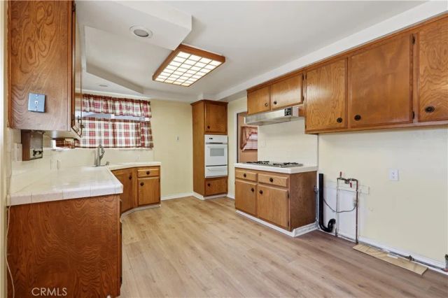 18122 Romelle, Santa Ana, CA 92705