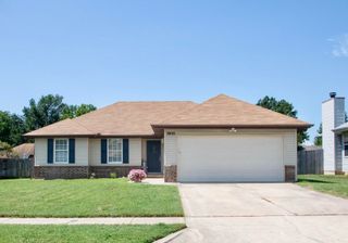 3930 West Kay Pointe Boulevard, Springfield, MO 65802
