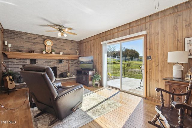 122 Tiffany Lane, Bristol, TN 37620