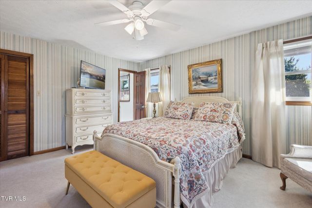 122 Tiffany Lane, Bristol, TN 37620