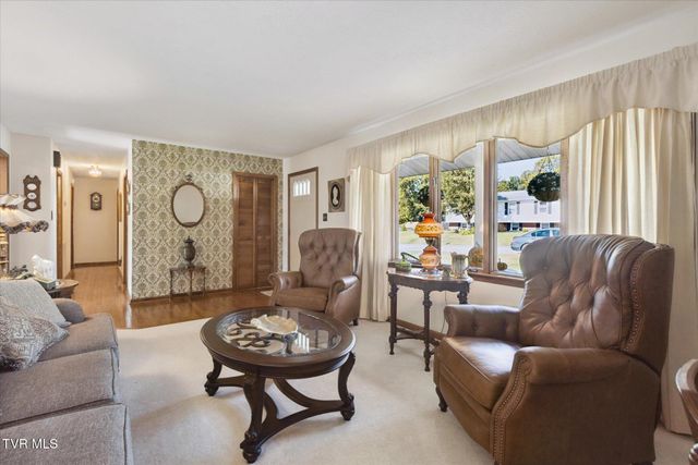 122 Tiffany Lane, Bristol, TN 37620