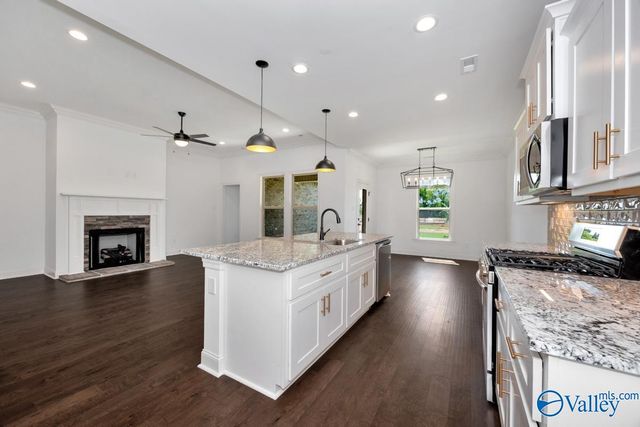 7003 Marsden Way SE, Gurley, AL 35748