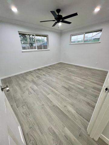 1710 Longhorn Drive, Houston, TX 77080