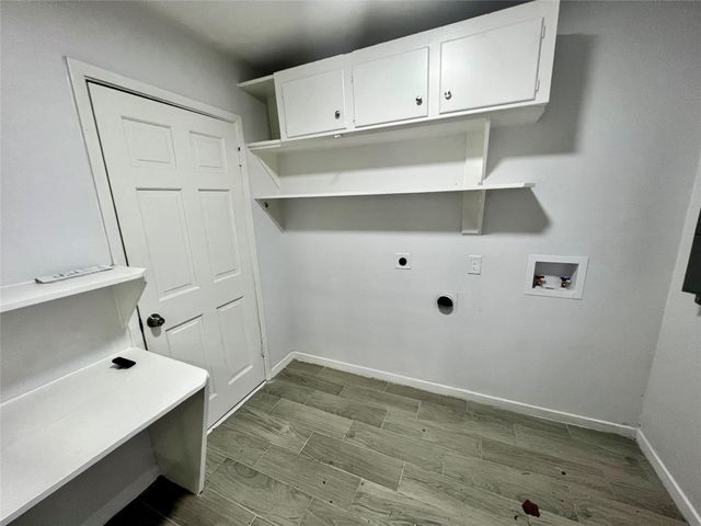 1710 Longhorn Drive, Houston, TX 77080