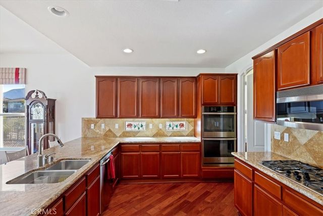 23984 Four Corners Court, Corona, CA 92883