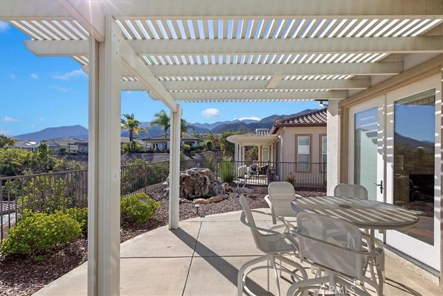 23984 Four Corners Court, Corona, CA 92883