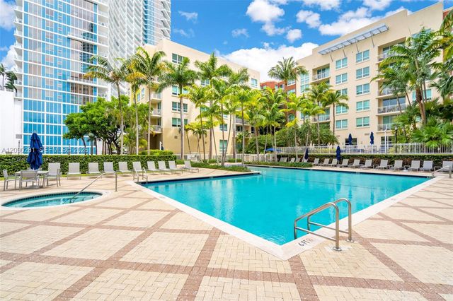 2001 Biscayne Boulevard 3212, Miami, FL 33137