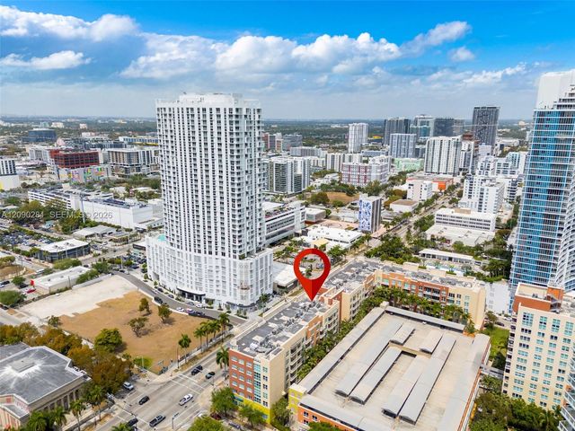 2001 Biscayne Boulevard 3212, Miami, FL 33137