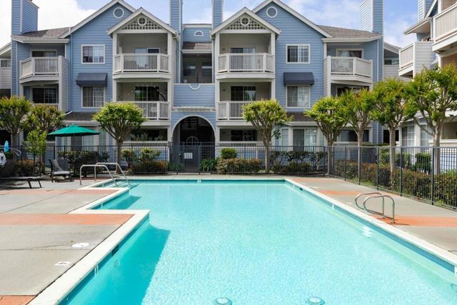 605 Arcadia Terrace 104, Sunnyvale, CA 94085