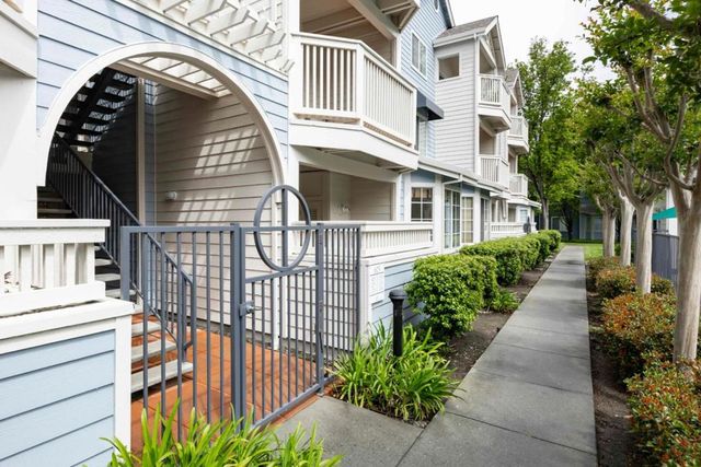 605 Arcadia Terrace 104, Sunnyvale, CA 94085