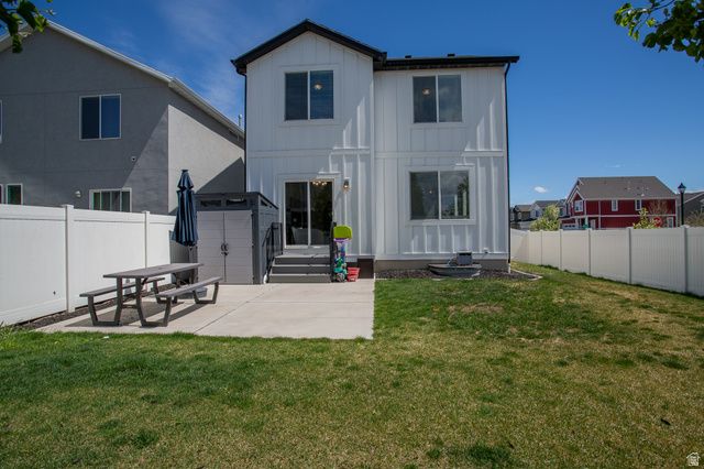 469 S SCHOOL HOUSE RD, Saratoga Springs, UT 84045