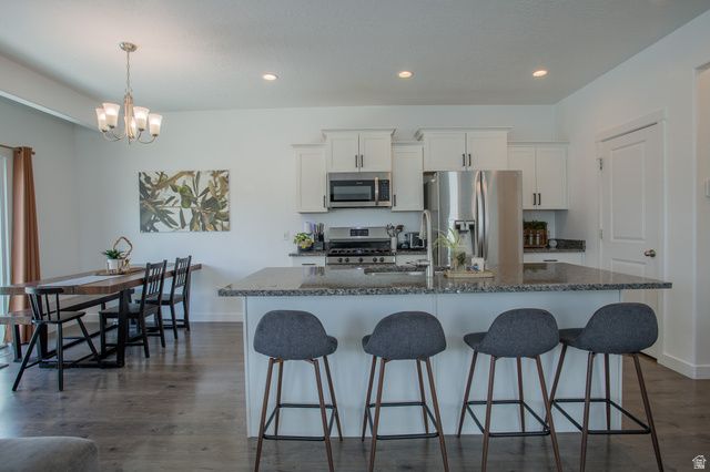 469 S SCHOOL HOUSE RD, Saratoga Springs, UT 84045