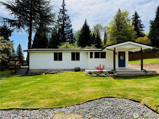 477 W Lake Samish Drive, Bellingham, WA 98229