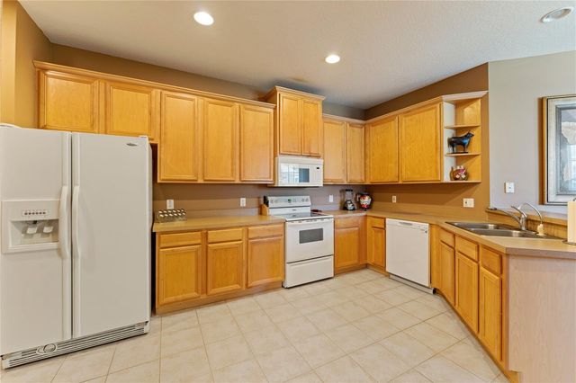 19182 LAKE AUDUBON DRIVE, Tampa, FL 33647