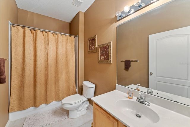 19182 LAKE AUDUBON DRIVE, Tampa, FL 33647