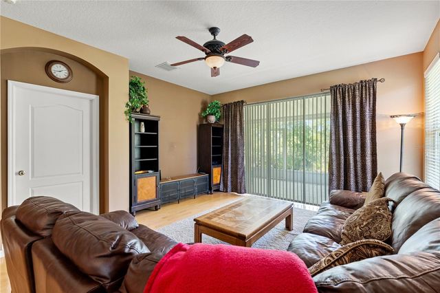 19182 LAKE AUDUBON DRIVE, Tampa, FL 33647