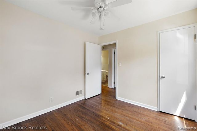 561 Bennett Avenue, Ferndale, MI 48220