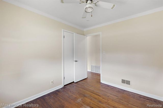 561 Bennett Avenue, Ferndale, MI 48220