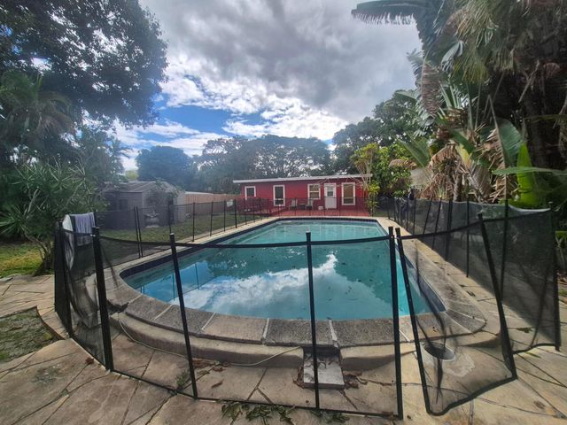 2327 Polk Street A, Hollywood, FL 33020