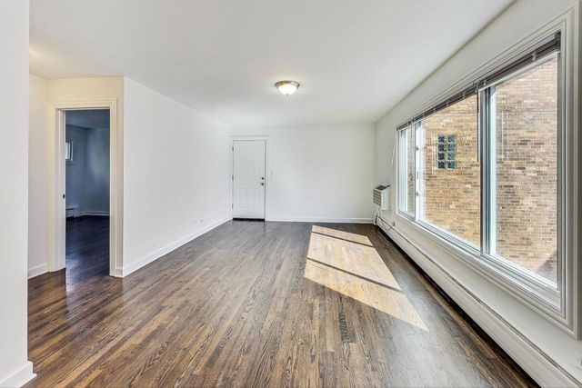 6000 N Winthrop Avenue 307, Chicago, IL 60660