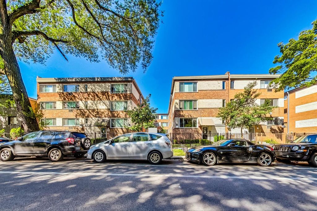 6000 N Winthrop Avenue 307, Chicago, IL 60660