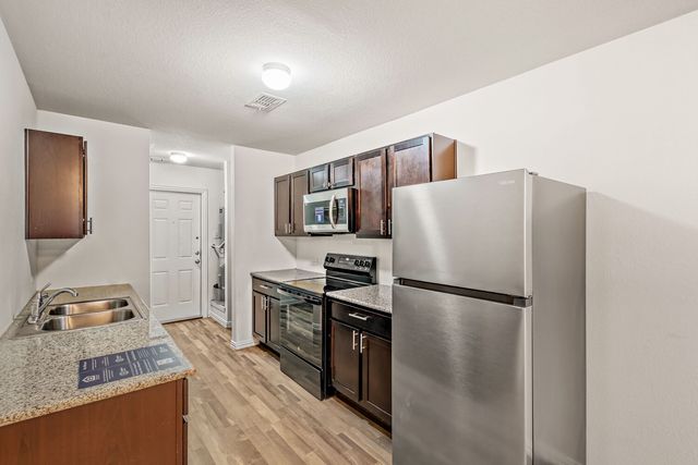 1881 Glenda Court, Pelican Bay, TX 76020